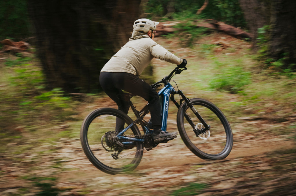 Aventon Current ADV E-MTB mountain Ebike - product gallery photo