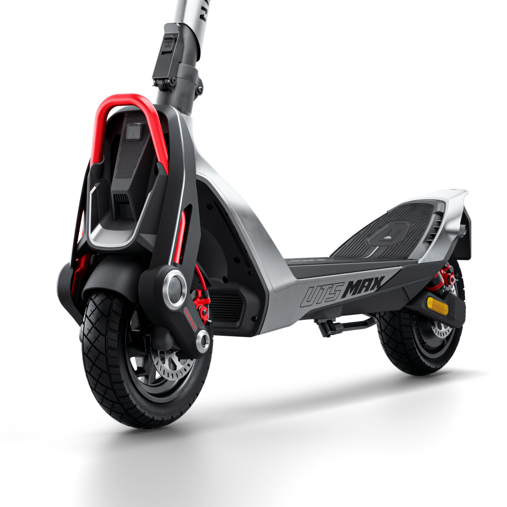 NAVEE UT5 Max Electric Scooter  31 MPH RANGE 62